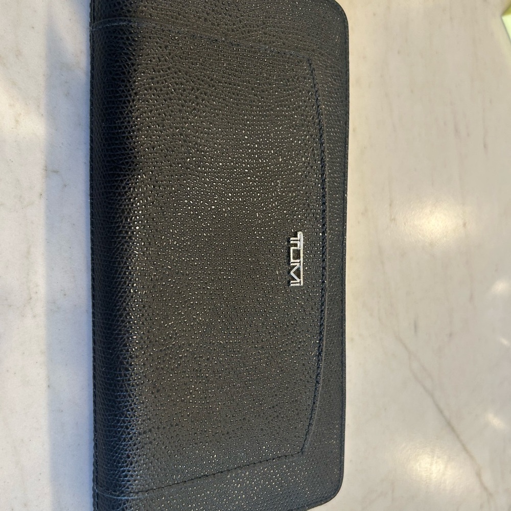Tumi Black Textured Wallet